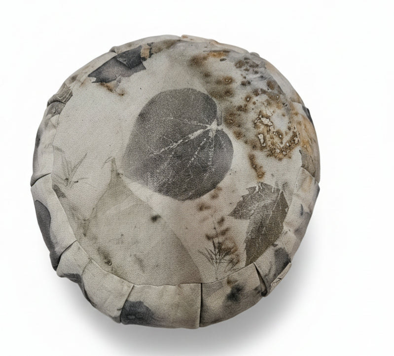Meditation pillow. Rusty plants